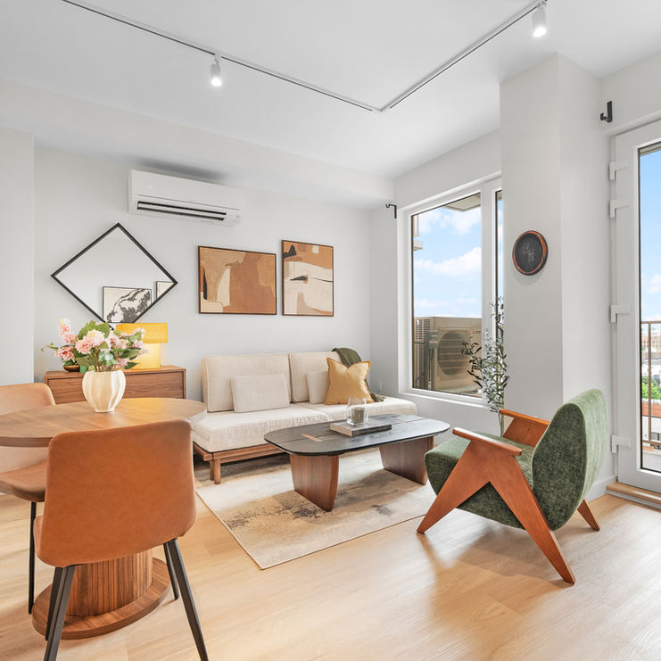 Light-filled comfort meets effortless sophistication